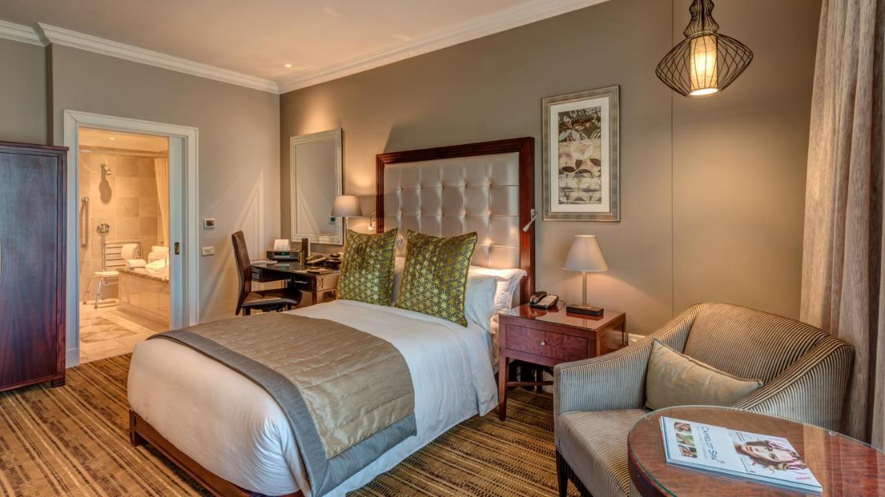 Intercontinental Johannesburg Or Tambo Airport Hotel By Ihg Kempton Park Dış mekan fotoğraf