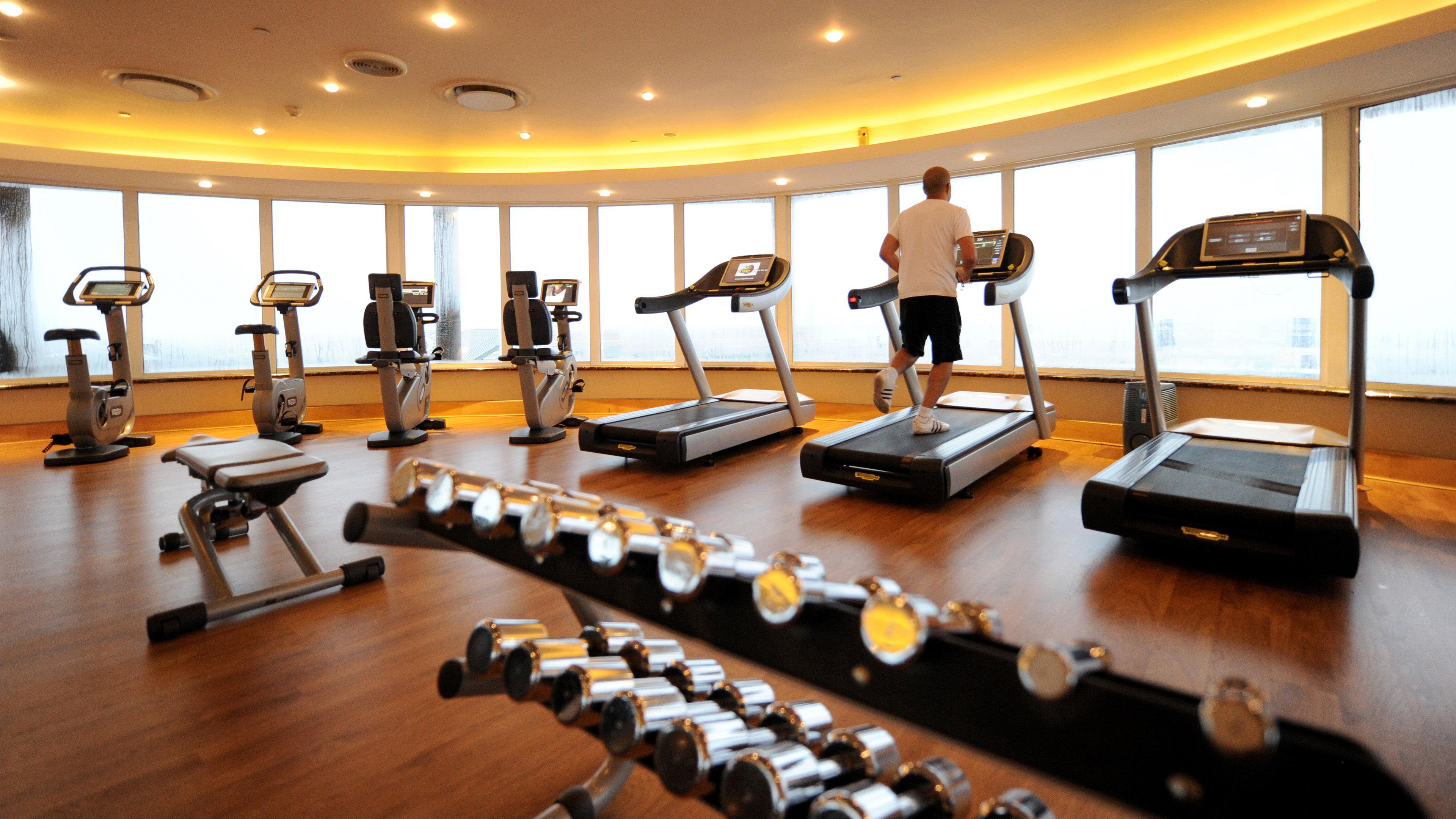 Intercontinental Johannesburg Or Tambo Airport Hotel By Ihg Kempton Park Dış mekan fotoğraf A gym